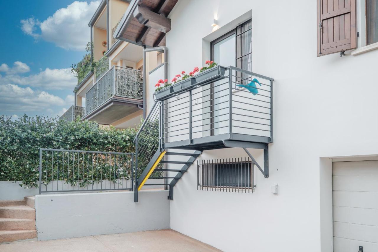 B&B Casa Gaia - 西尔米奥奈 外观 照片